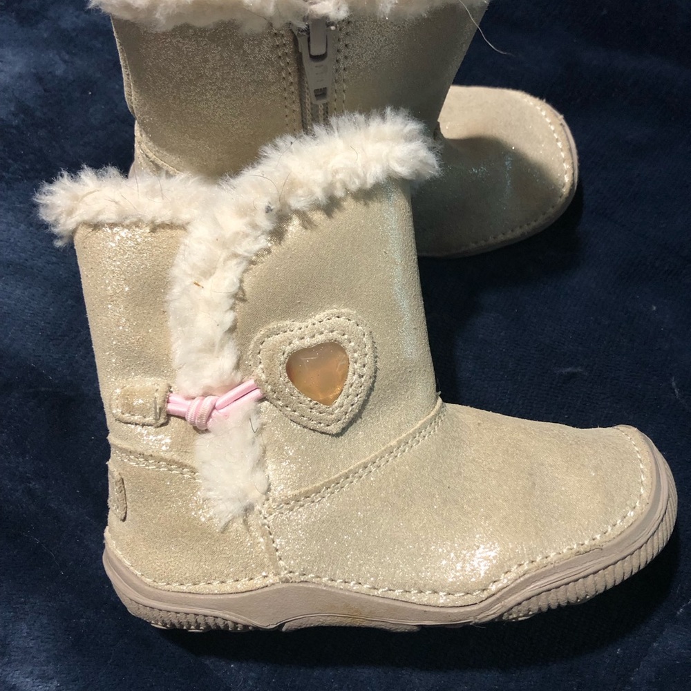 Toddler size 6.5 Stride Rite boots